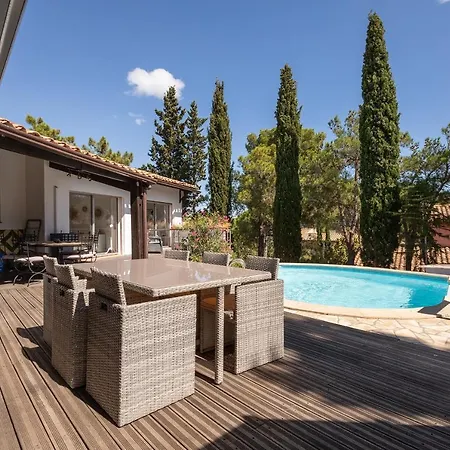 Mercure Villa