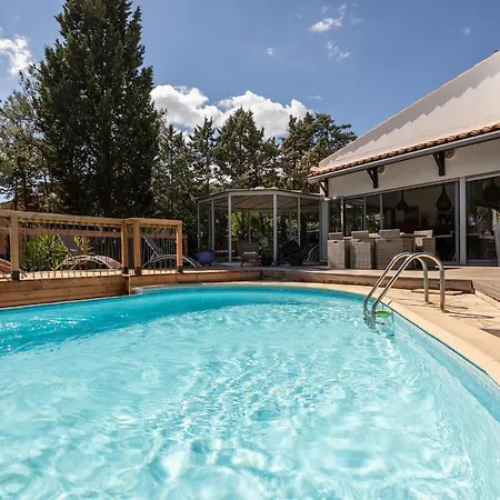 Villa Mercure